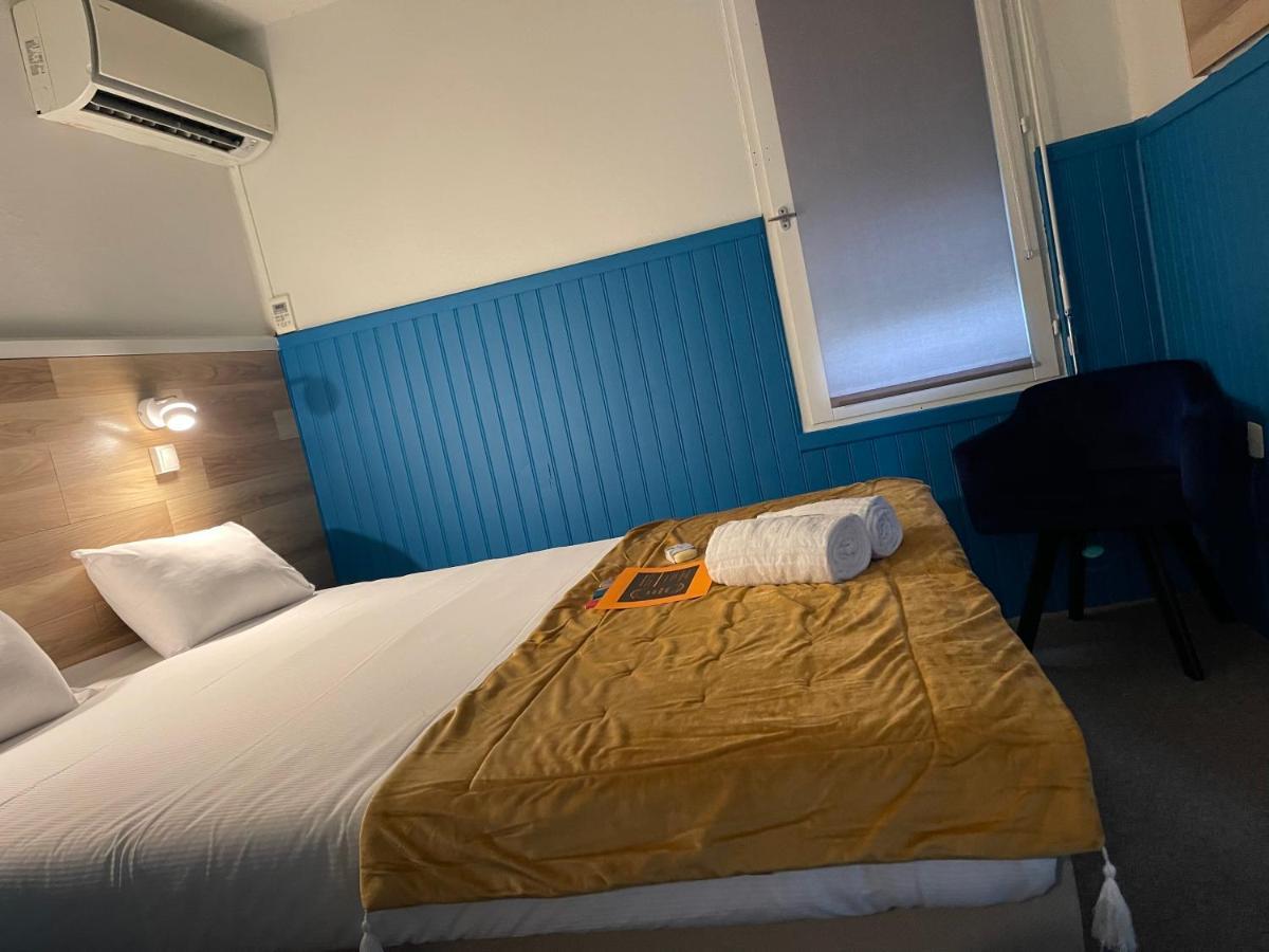 Hotel California Mauguio Bagian luar foto